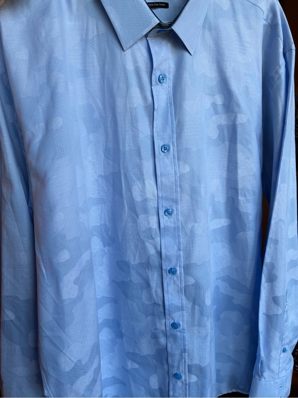 Quieti Men's Light Blue Long-Sleeve Button-Up Shirt